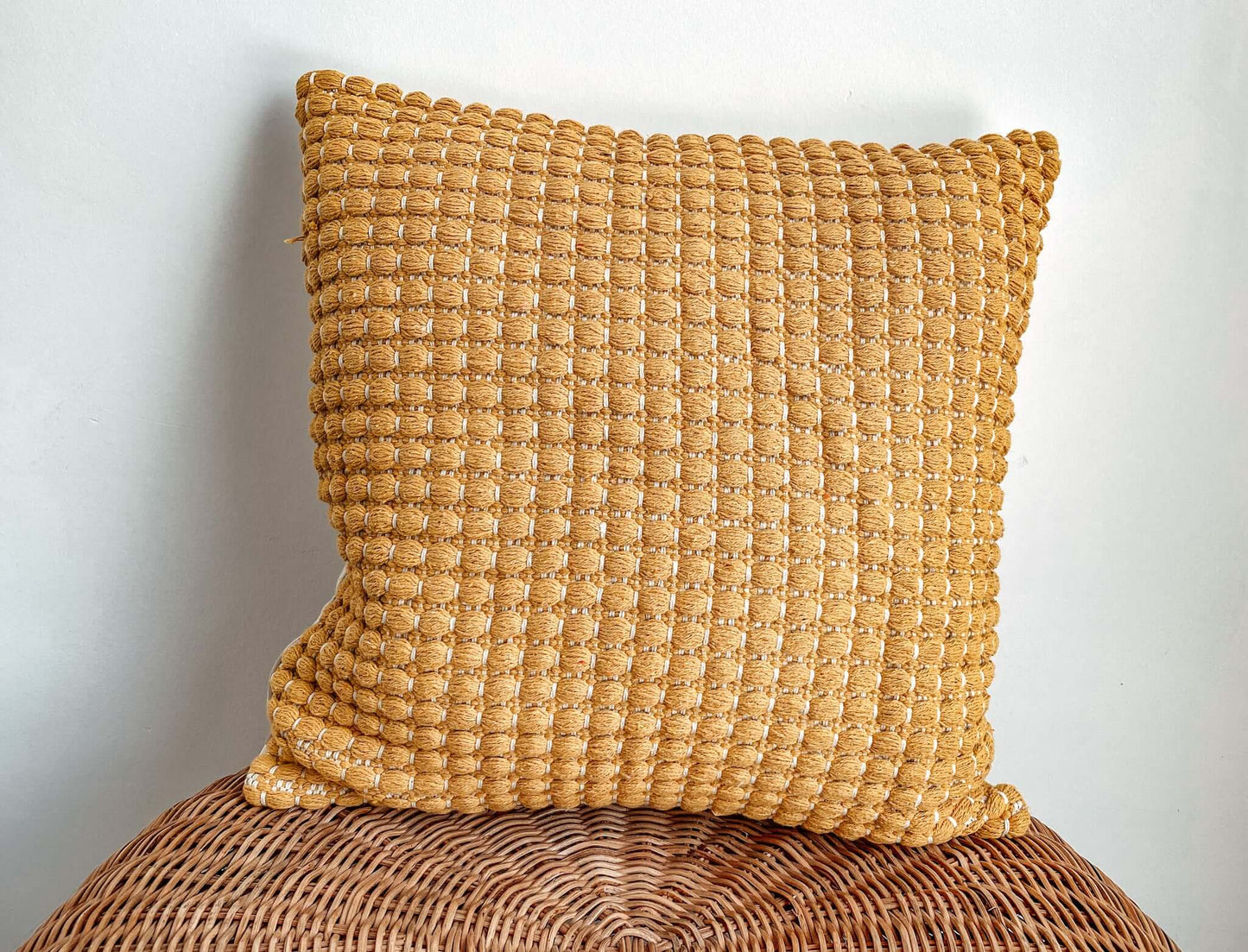 Amarilla - Cushion - Naturverse